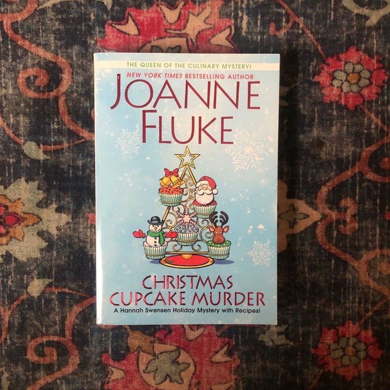 Christmas Cupcake Murder