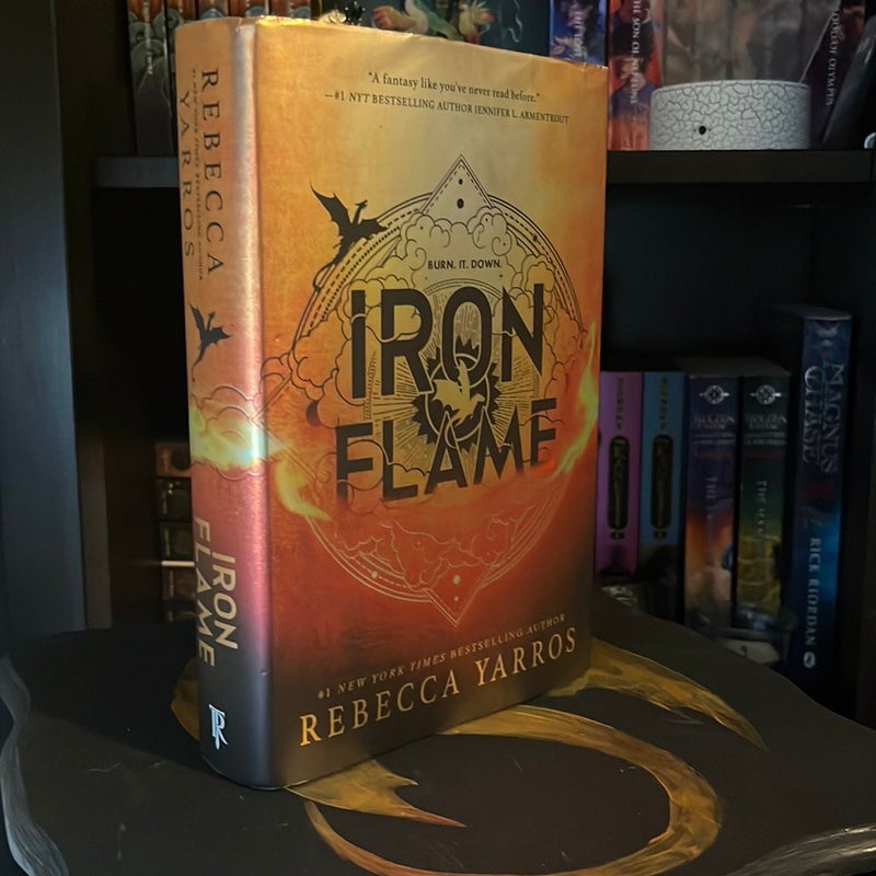 Iron Flame - Painted Book Edges