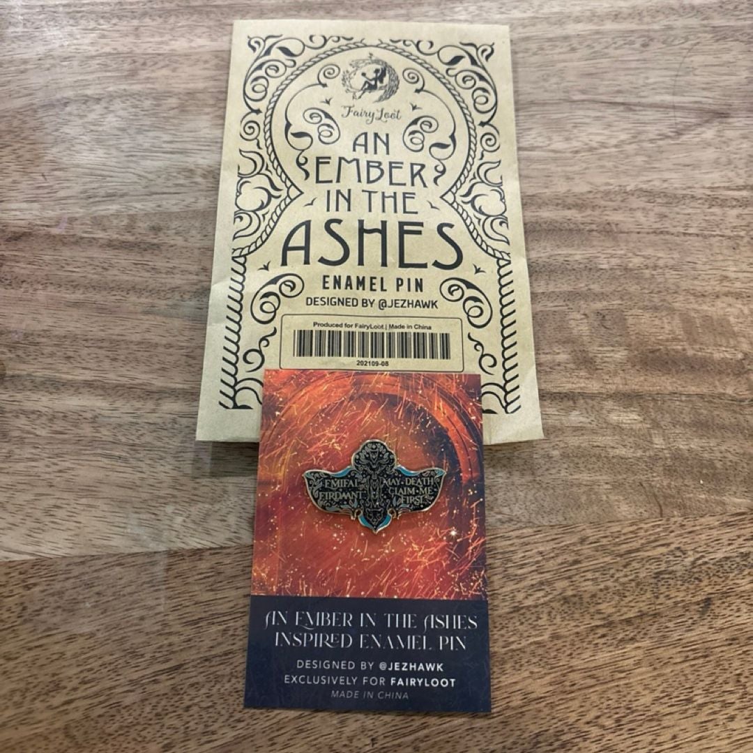 An Ember in the Ashes Complete Series Paperback Box Set (4 Books)