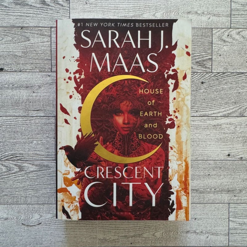 House of Earth and Blood (Crescent City 1)