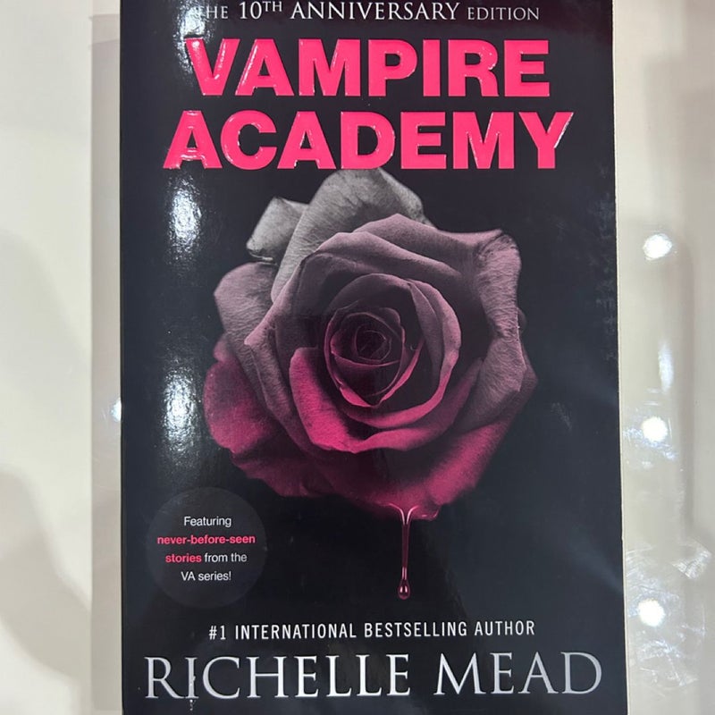 Vampire Academy 10th Anniversary Edition