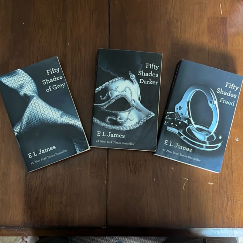 Fifty Shades Trilogy (Bundle, Bargain)!!