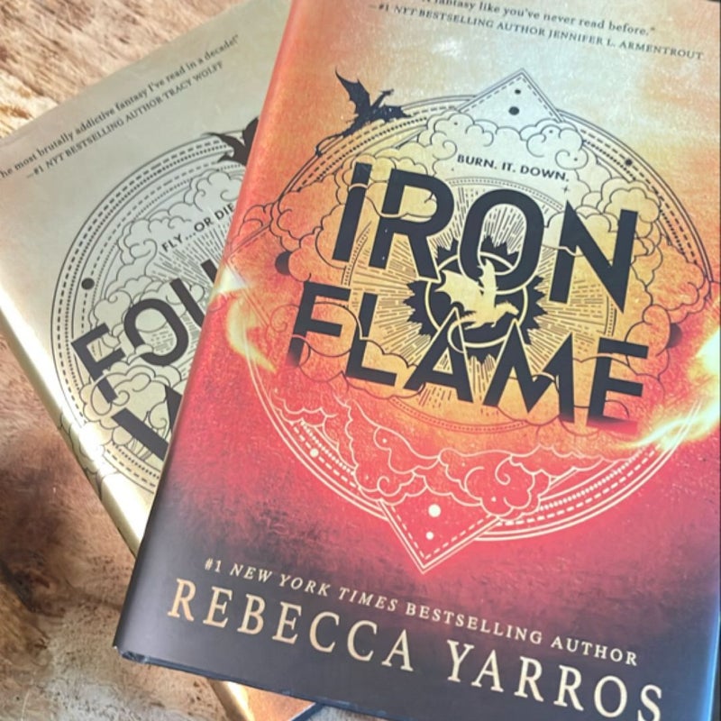 Iron Flame & Fourth Wing 2 BOOK SET 