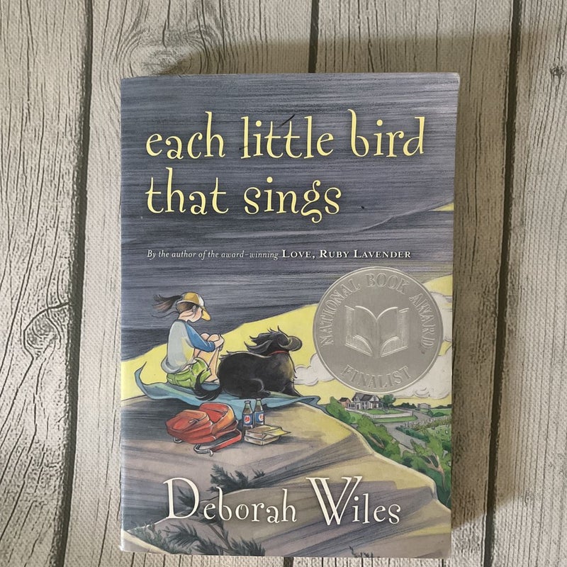 Each little bird that sings