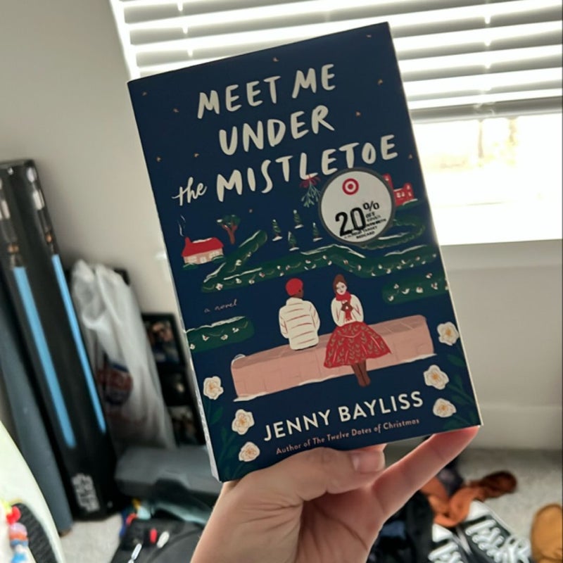 Meet Me under the Mistletoe