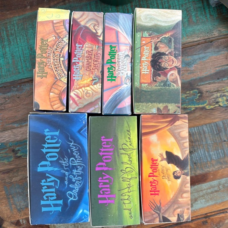 Harry Potter Audiobooks - COMPLETE SERIES (Sorceror’s Stone, Chamber of Secrets, Azkaban, Goblet of Fire, Order of the Phoenix, Half Blood Prince, Deathly Hallows) 
