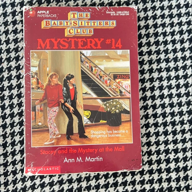 Stacey and the Mystery at the Mall *1994 first edition