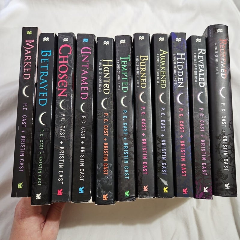 House of Night Series - 11 book lot