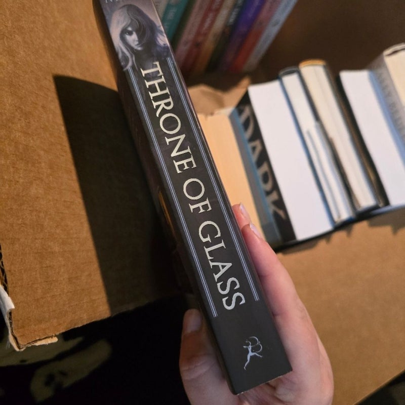Throne of Glass 2012 1st Edition