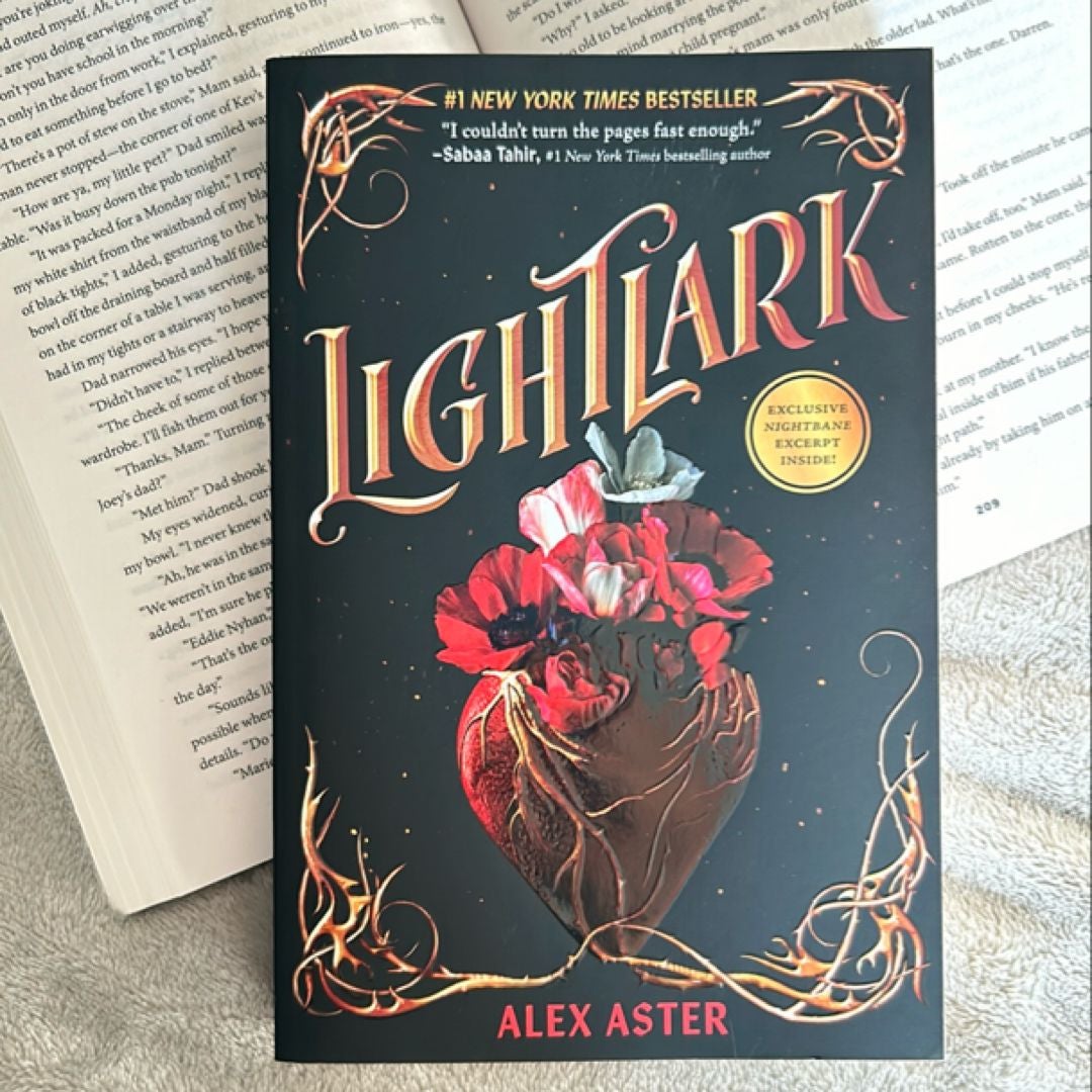 Lightlark (the Lightlark Saga Book 1) by Alex Aster, Paperback Pangobooks