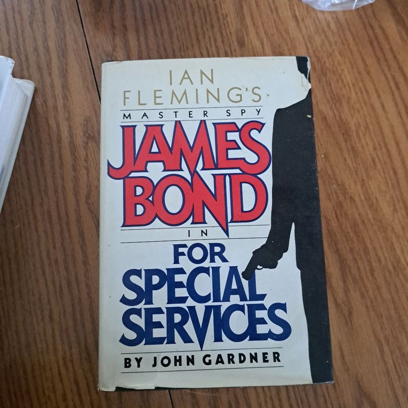 James bond in for special services