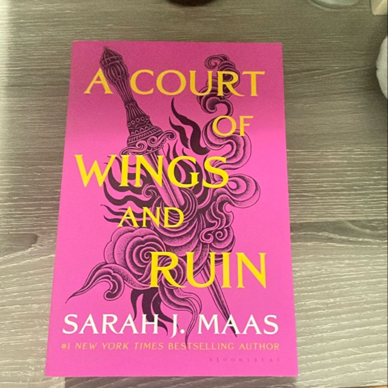 A Court of Wings and Ruin