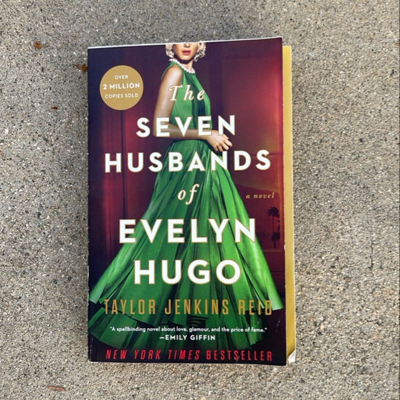 The Seven Husbands of Evelyn Hugo
