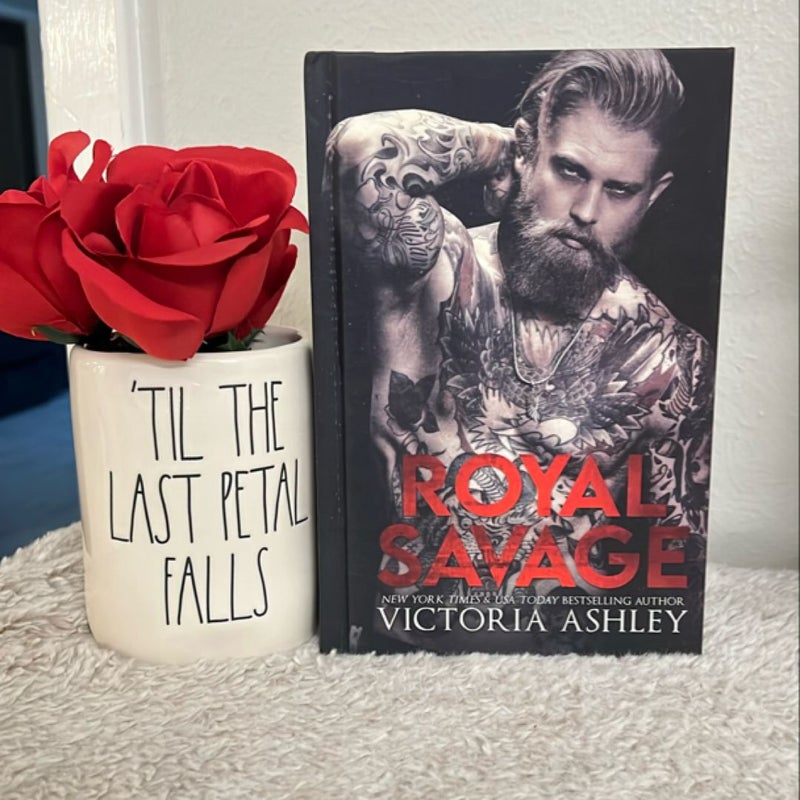 Royal Savage (Dark romance) 