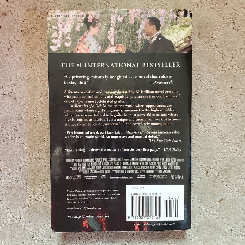 Memoirs of a Geisha (Vintage Contemporaries Movie Tie-In Edition, 2005)