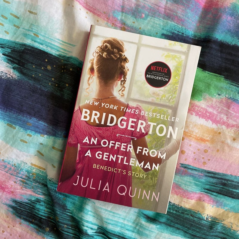 5 Facts About Bestselling Romance Author Julia Quinn