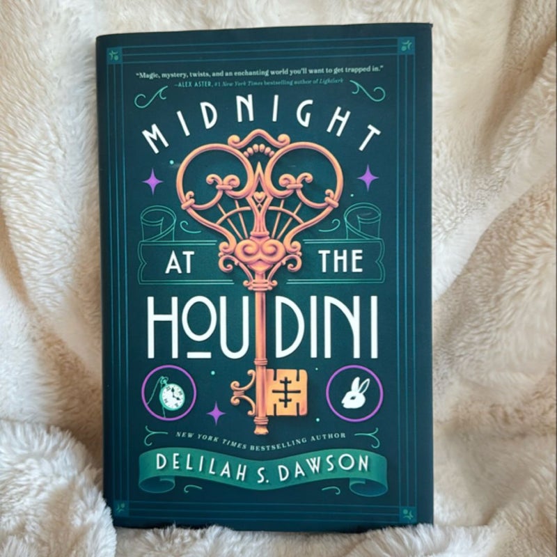 Midnight at the Houdini