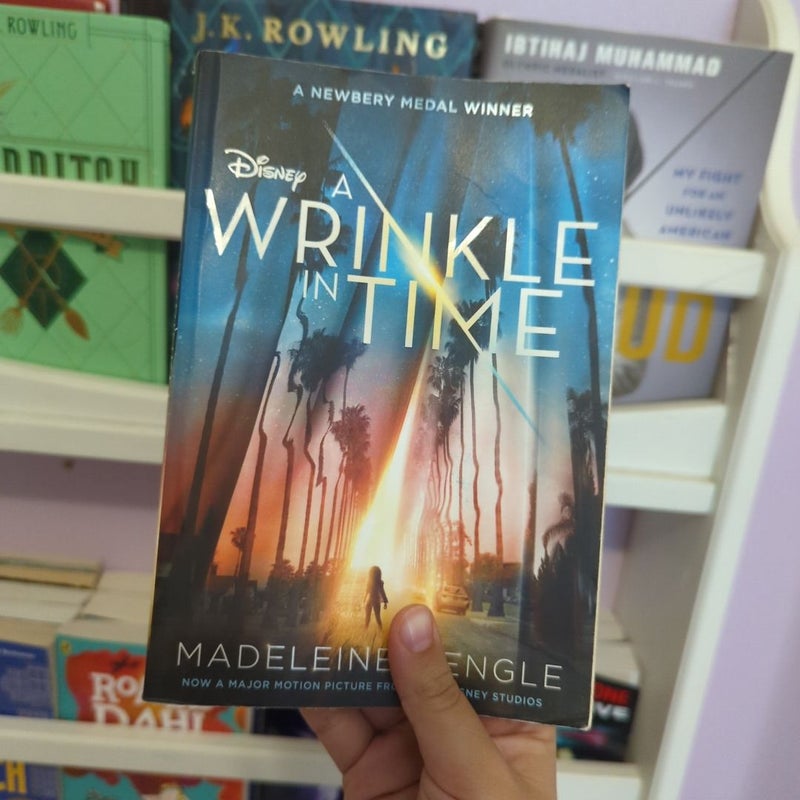 A Wrinkle in Time Movie Tie-In Edition