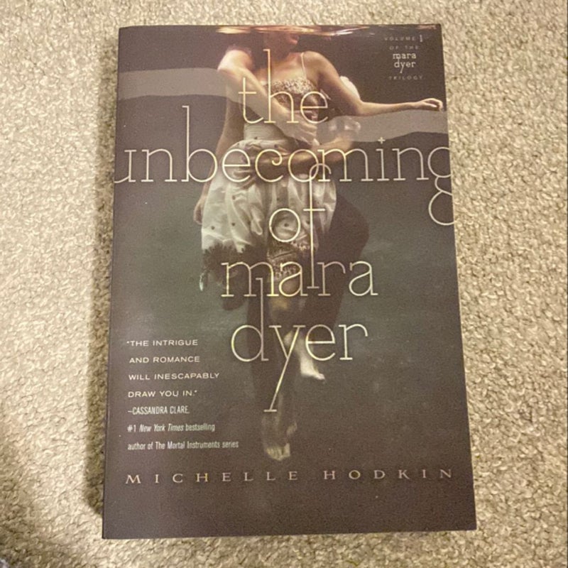 The Unbecoming of Mara Dyer