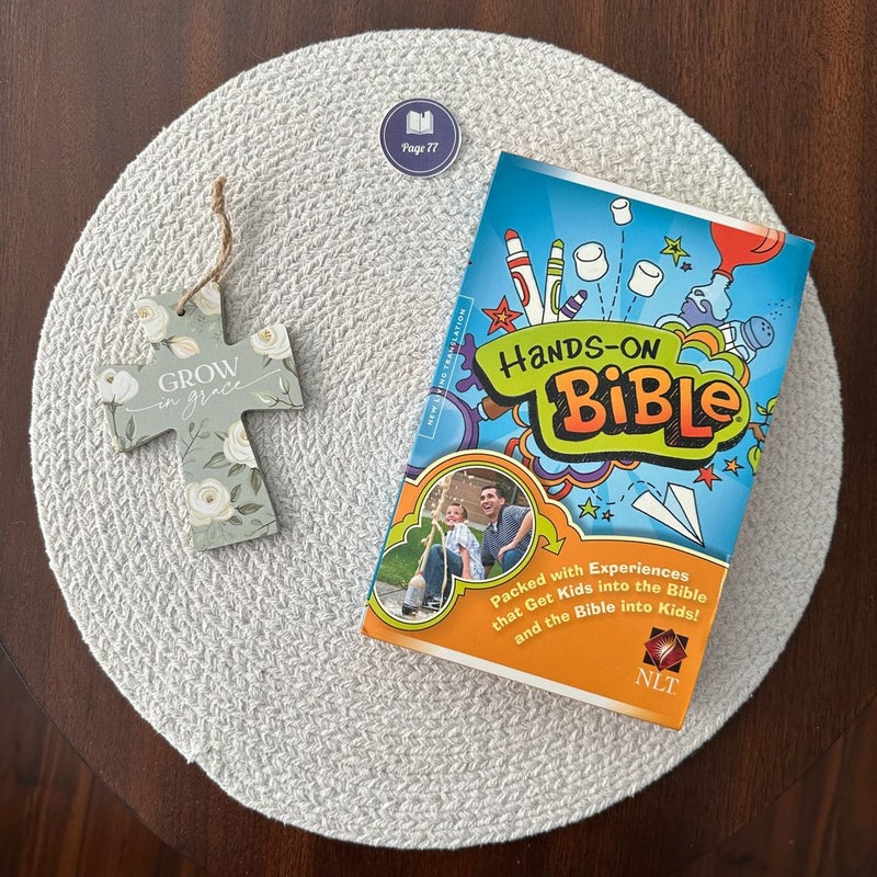 Hands-On Bible [NLT for Kids]