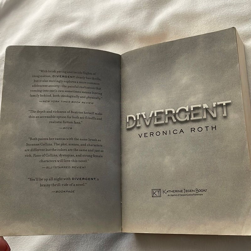 Divergent