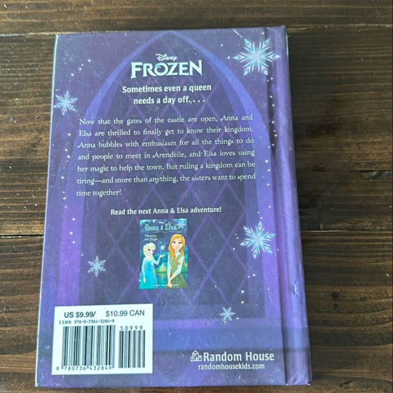 Anna and Elsa #1: All Hail the Queen (Disney Frozen)