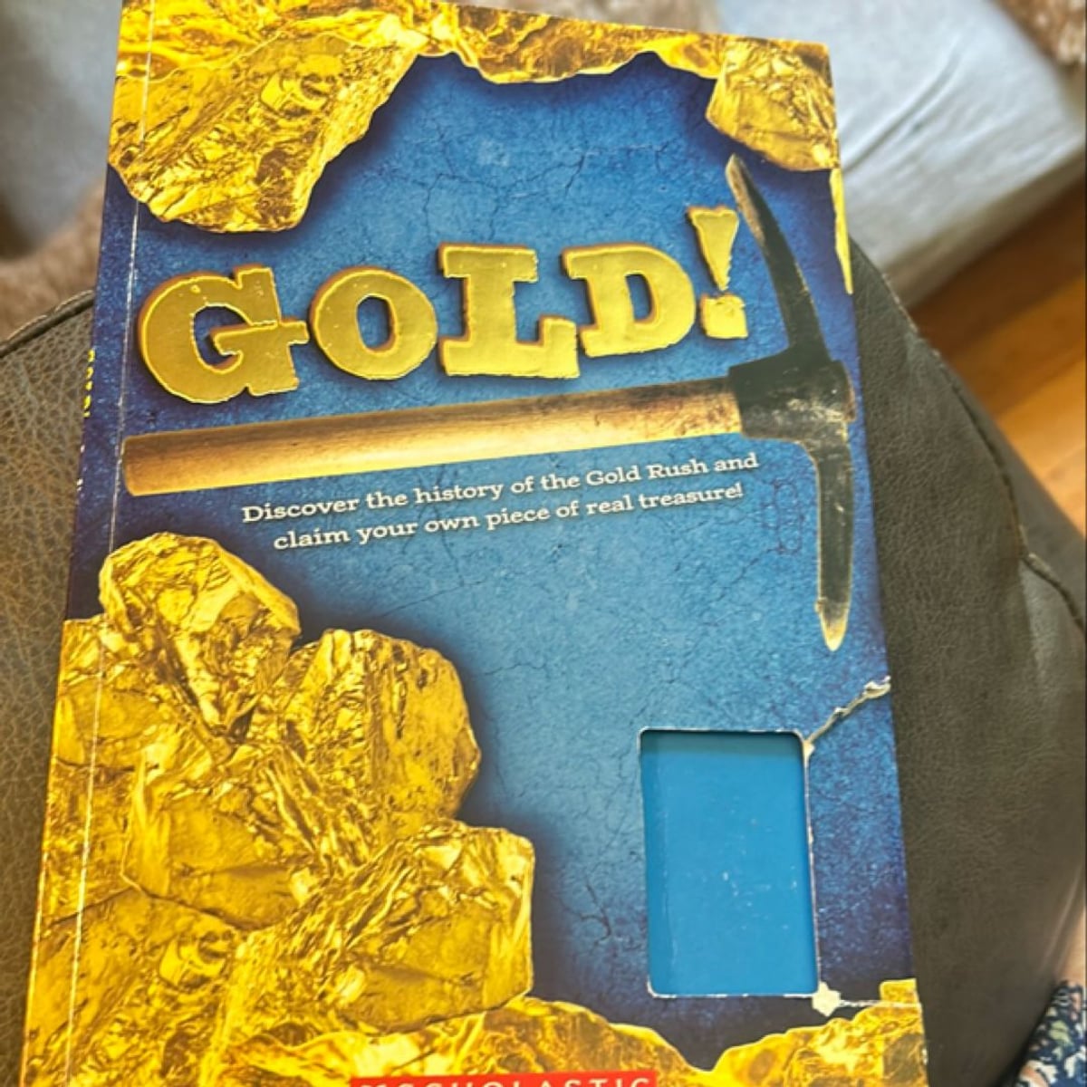 Gold! by Scholastic Books, Paperback | Pangobooks