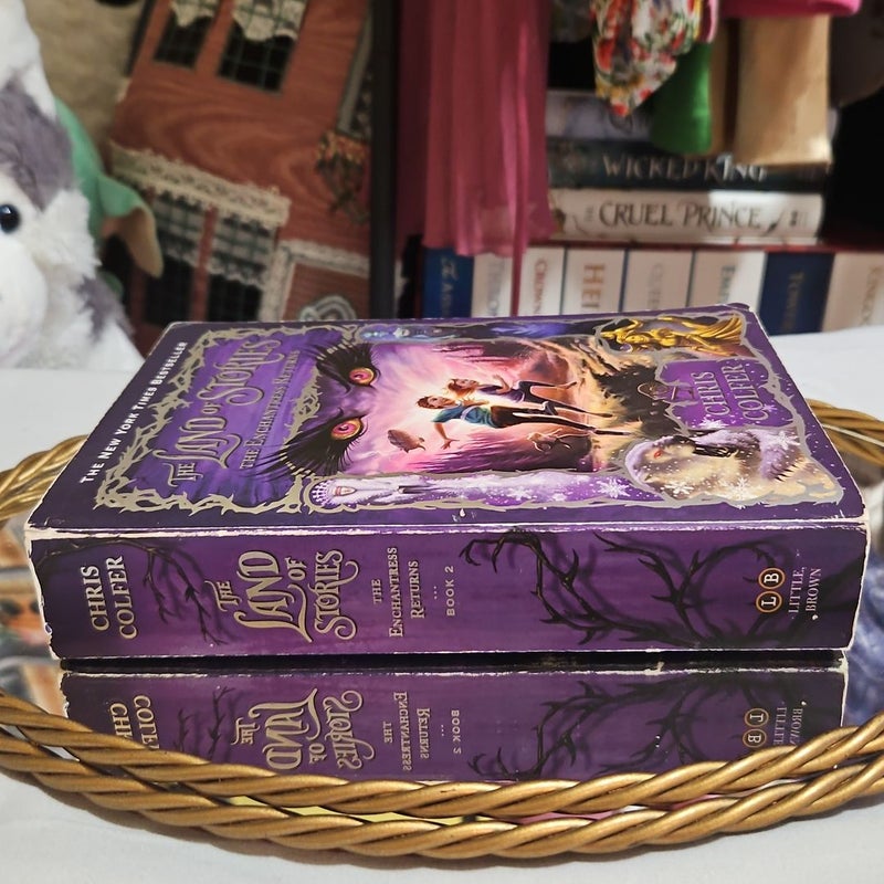 The Land of Stories: the Enchantress Returns