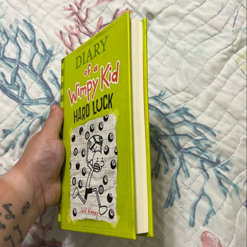 Hard Luck (Diary of a Wimpy Kid #8)