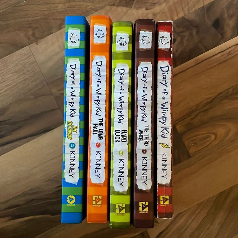 *5 book set* Diary of a Wimpy Kid #7,8,9,12
