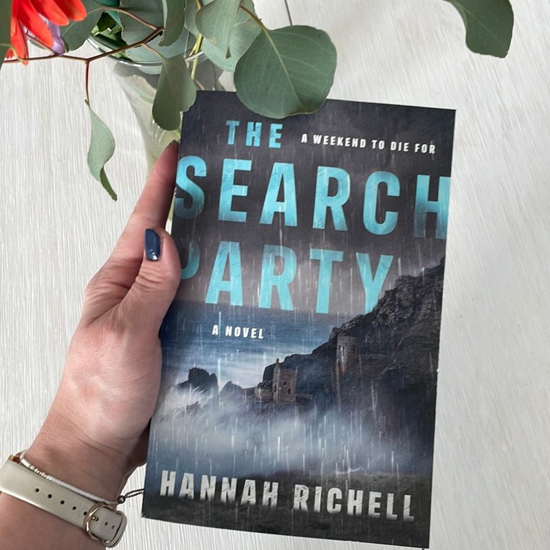 The Search Party by Hannah Richell, Paperback | Pangobooks