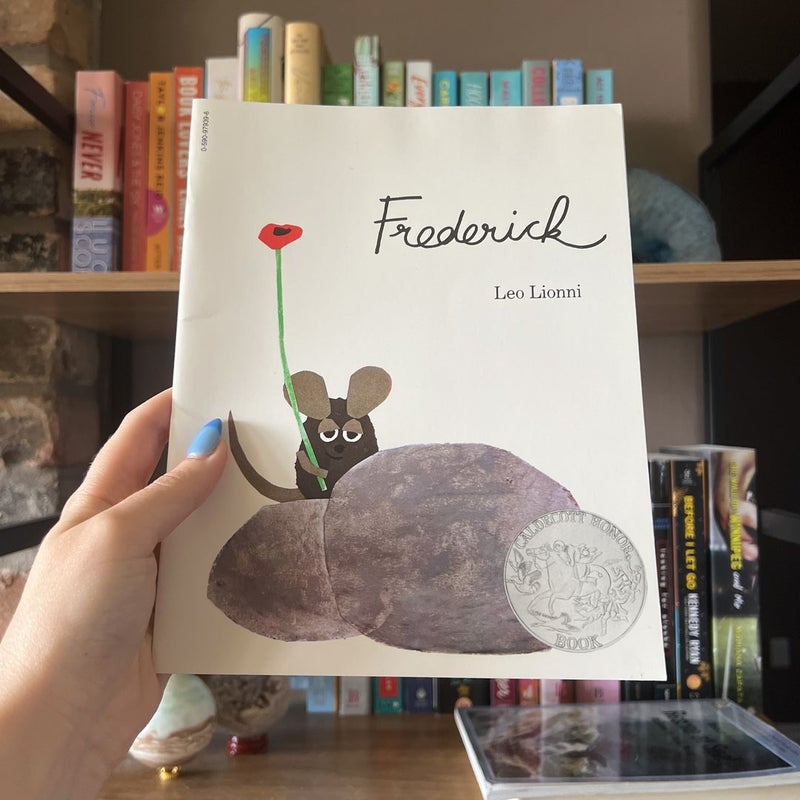 Frederick by Leo Lionni, Paperback