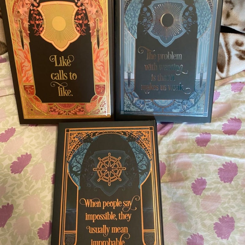 Owlcrate Exclusice Shadow and Bone Set 