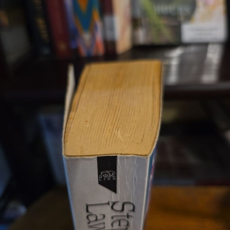 FIRST UK EDITION 1989 - Arthur, Book Three of the Pendragon Cycle BY STEPHEN LAWHEAD (VINTAGE)