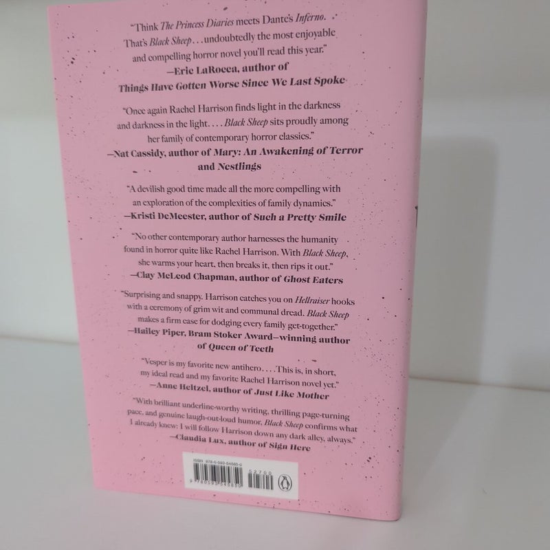 Black Sheep by Rachel Harrison, Hardcover Pangobooks