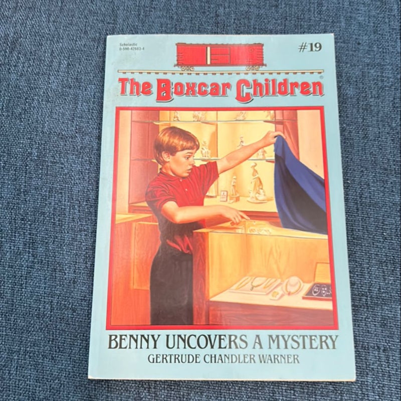 The Boxcar Children 19: Benny Uncovers a Mystery