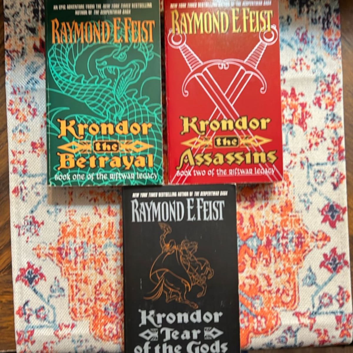 Riftwar Legacy by Raymond E. Feist, Paperback | Pangobooks