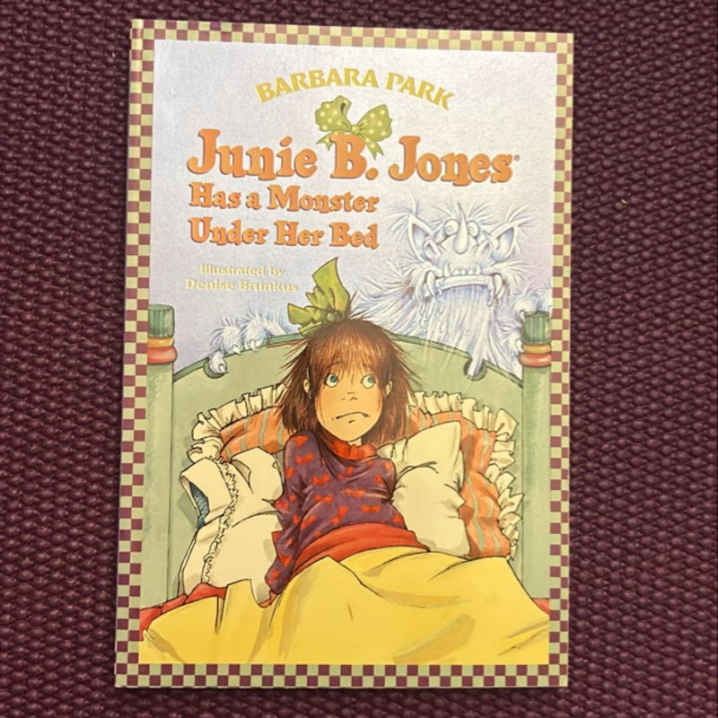 Junie B. Jones #8: Junie B. Jones Has a Monster under Her Bed