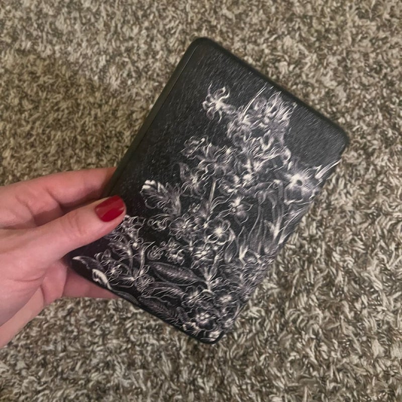 Black Flower 6” Kindle Case