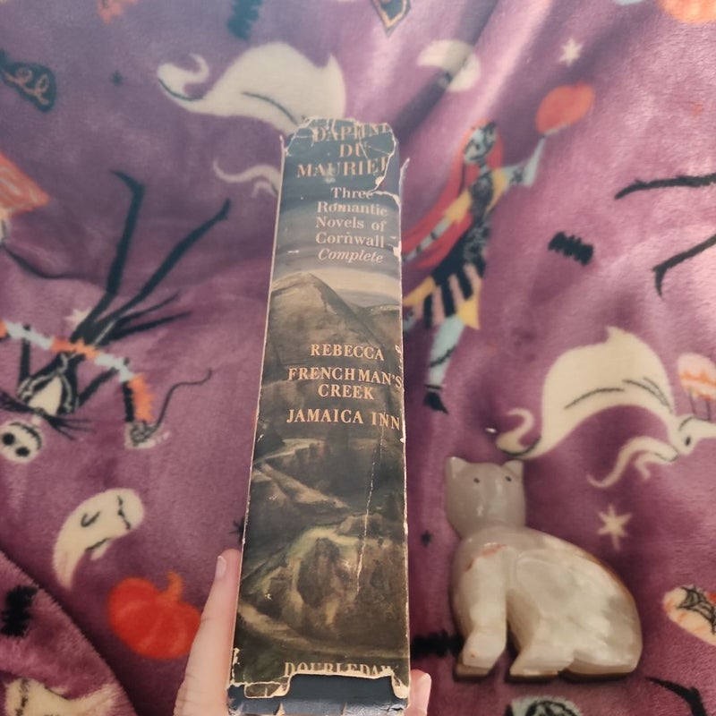 Three Romantic Novels of Cornwall