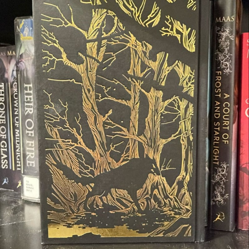 A Court of Thorns and Roses Collector's Edition