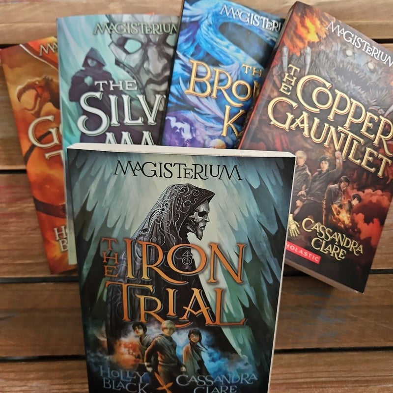 Magisterium Book Set