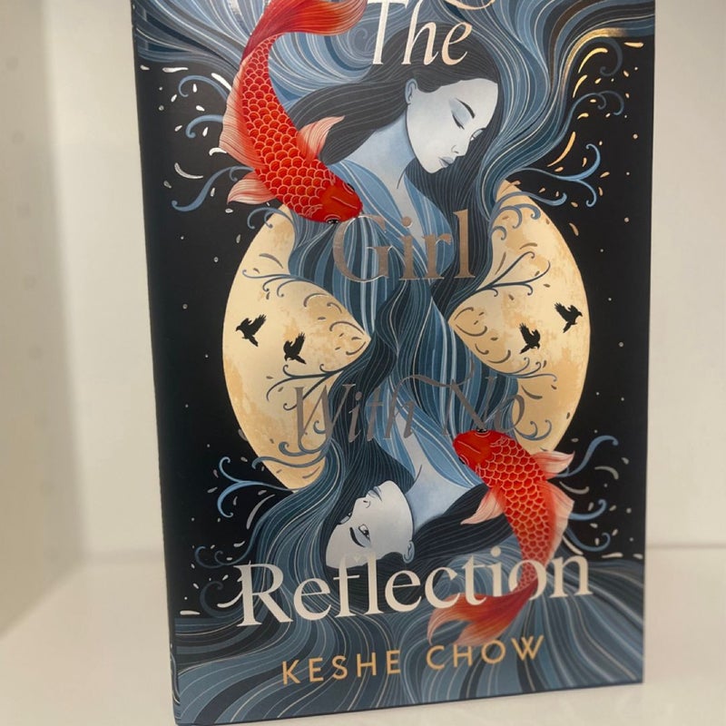 The Girl With No Reflection