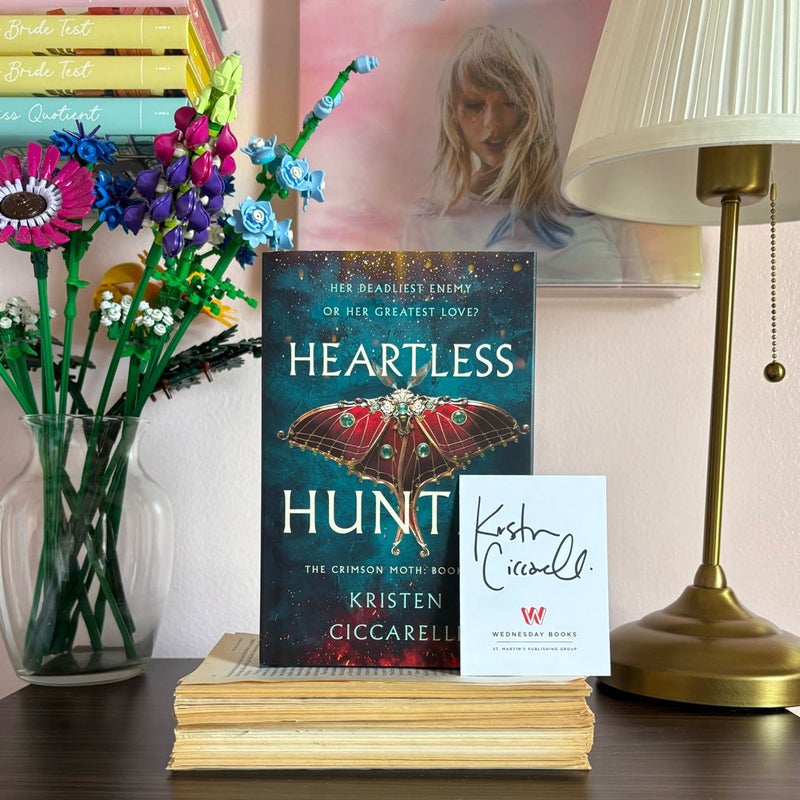 Heartless Hunter *SIGNED BOOK PLATE* + Matching Box