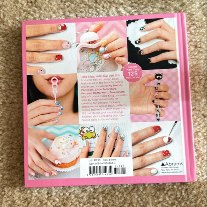 Hello Kitty Nail Art