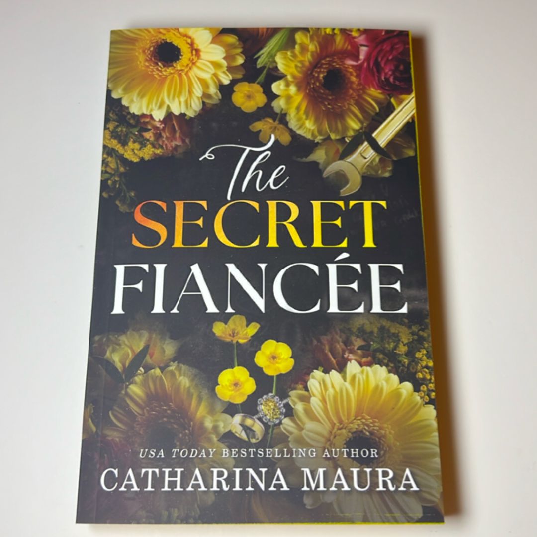 The Secret Fiancée (Deluxe Edition)