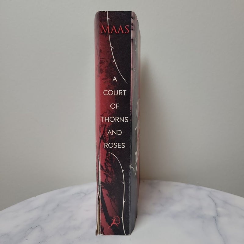 A Court of Thorns and Roses 1st Edition / 1st Print US Paperback