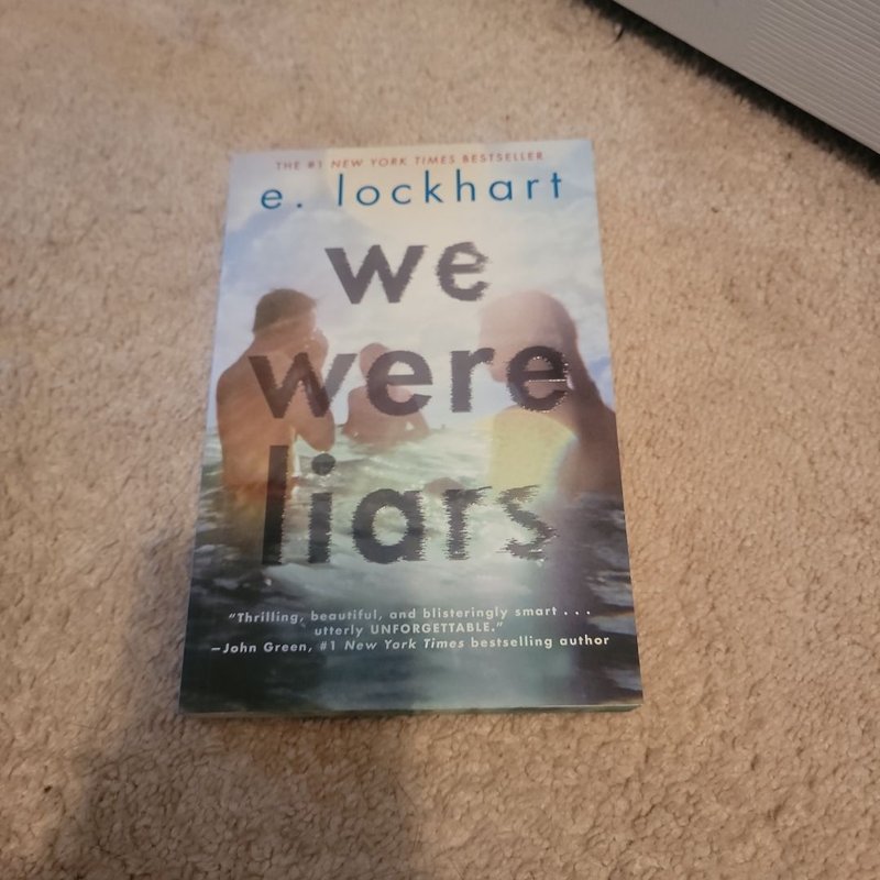 We Were Liars: Deluxe Edition
