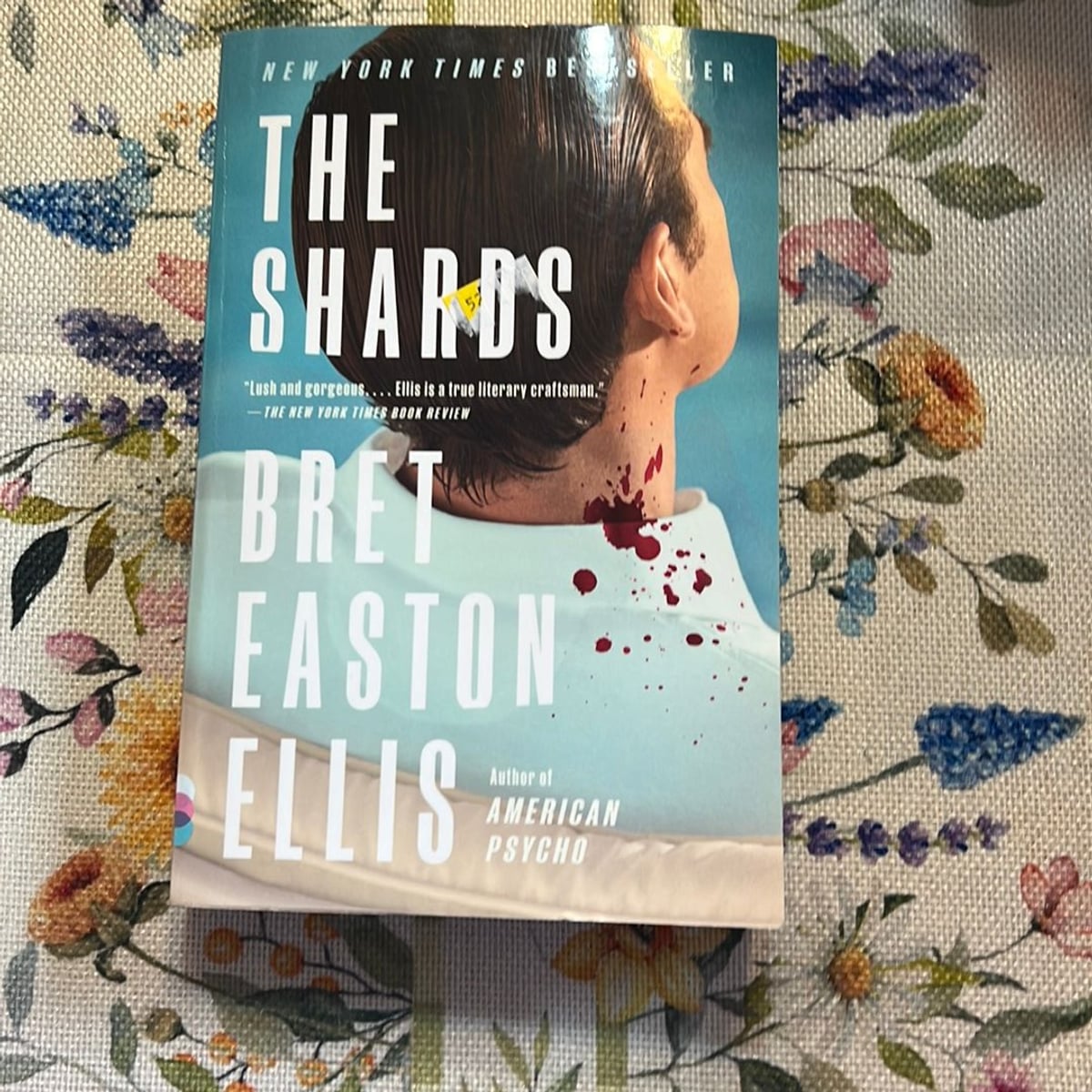 The Shards by Bret Easton Ellis, Paperback | Pangobooks
