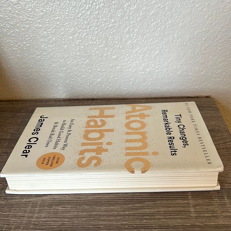 Atomic Habits by James Clear, Hardcover Pangobooks